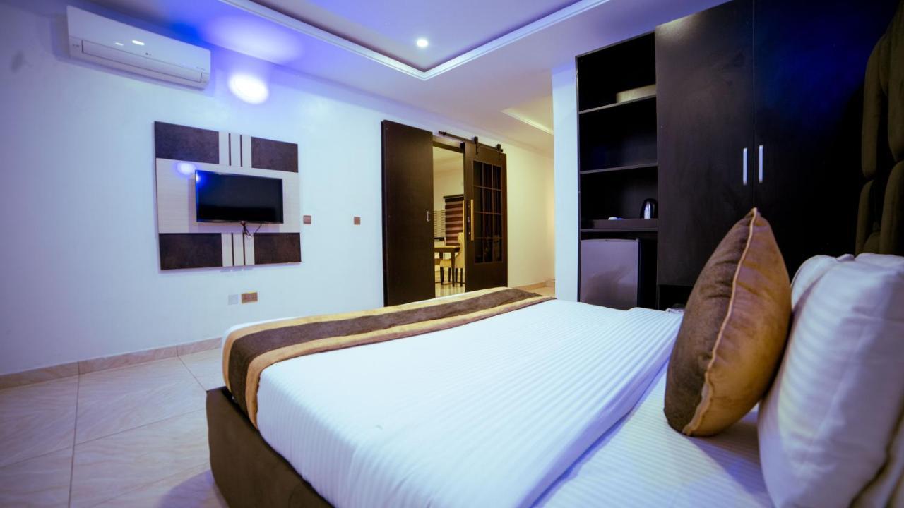 247 Luxury Hotel & Apartment Ajah Lekki Kültér fotó
