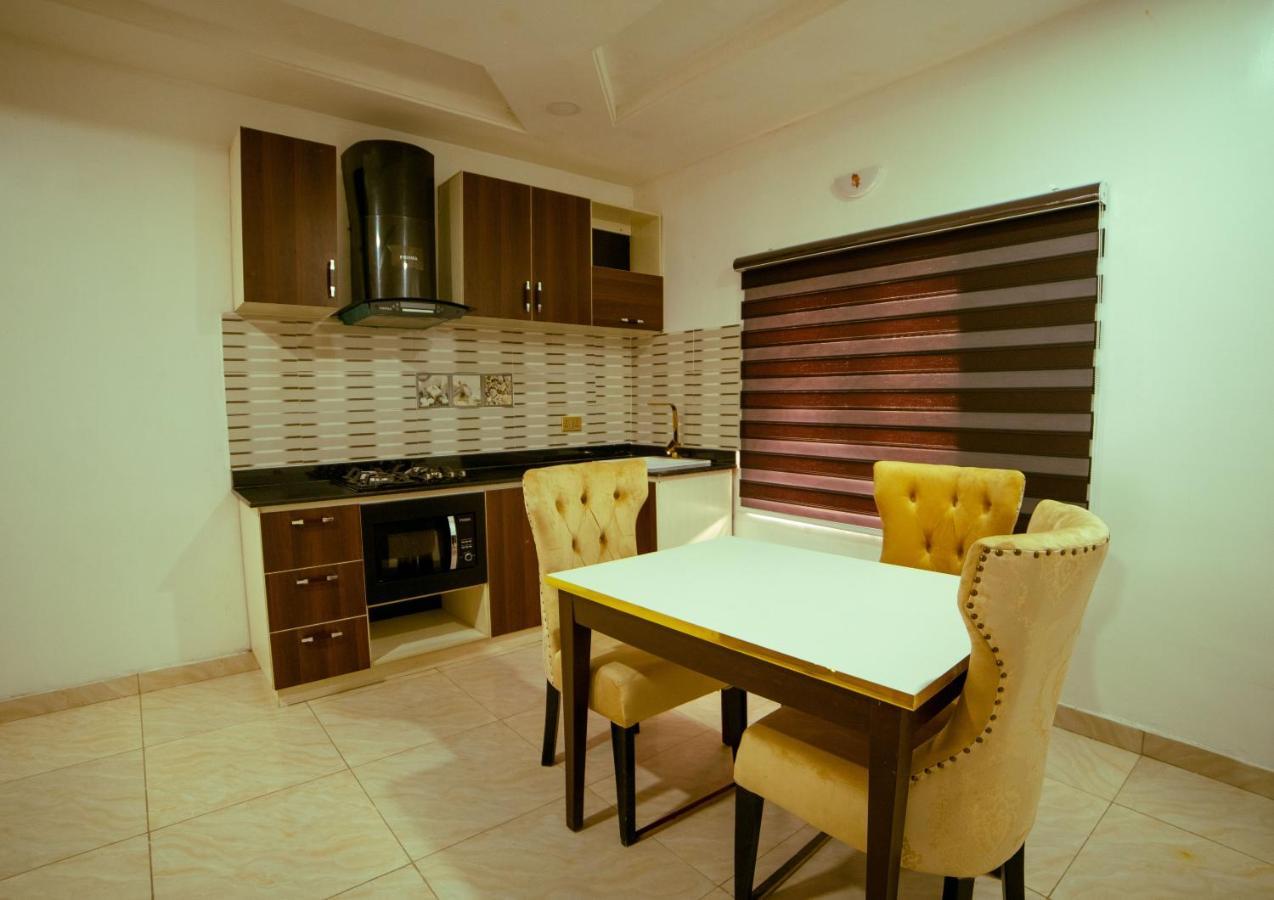 247 Luxury Hotel & Apartment Ajah Lekki Kültér fotó