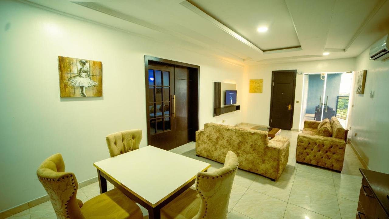 247 Luxury Hotel & Apartment Ajah Lekki Kültér fotó
