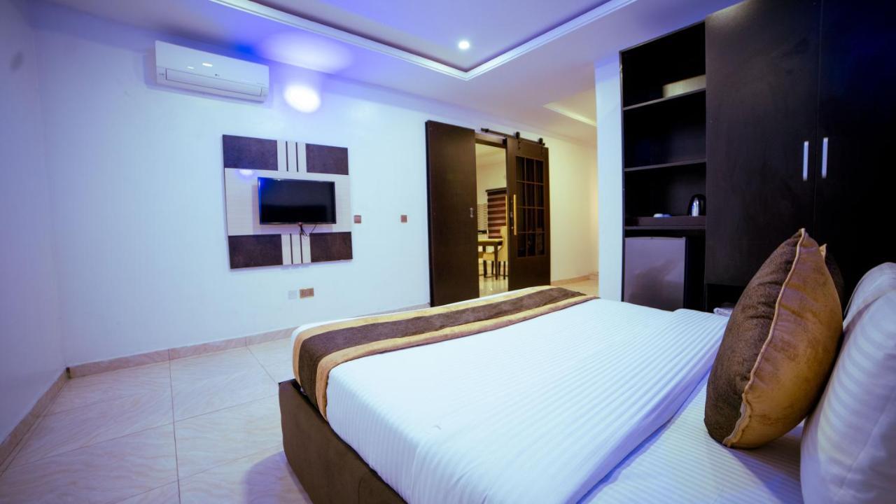 247 Luxury Hotel & Apartment Ajah Lekki Kültér fotó