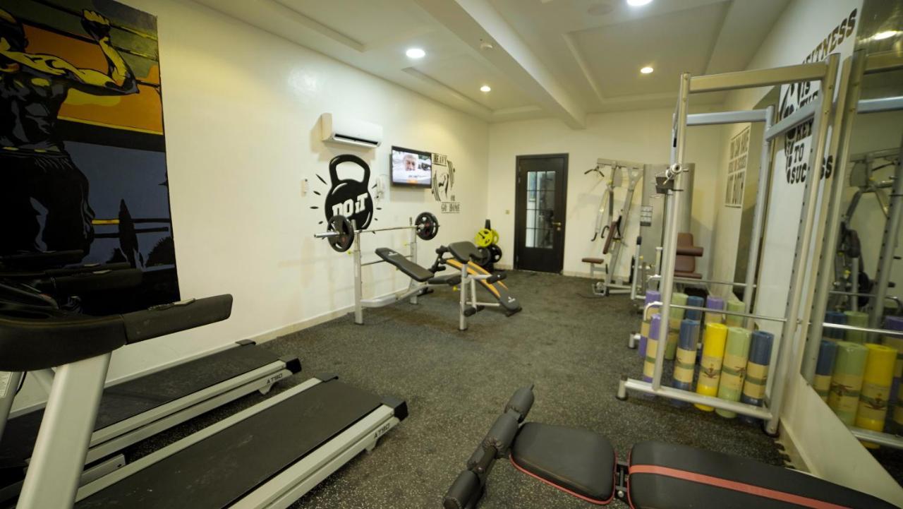 247 Luxury Hotel & Apartment Ajah Lekki Kültér fotó