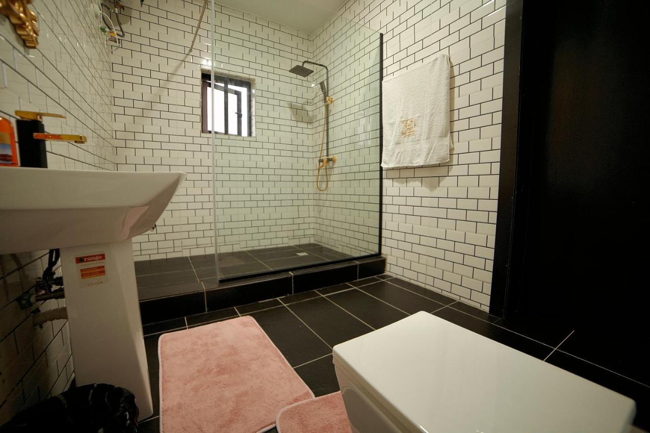 247 Luxury Hotel & Apartment Ajah Lekki Kültér fotó