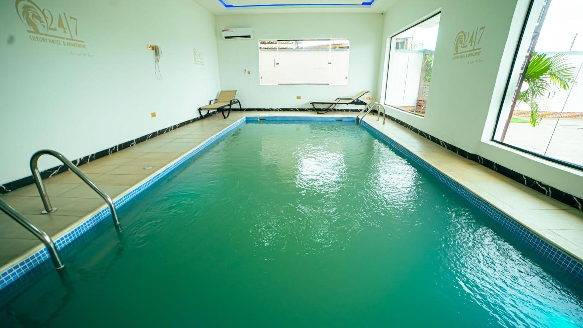 247 Luxury Hotel & Apartment Ajah Lekki Kültér fotó