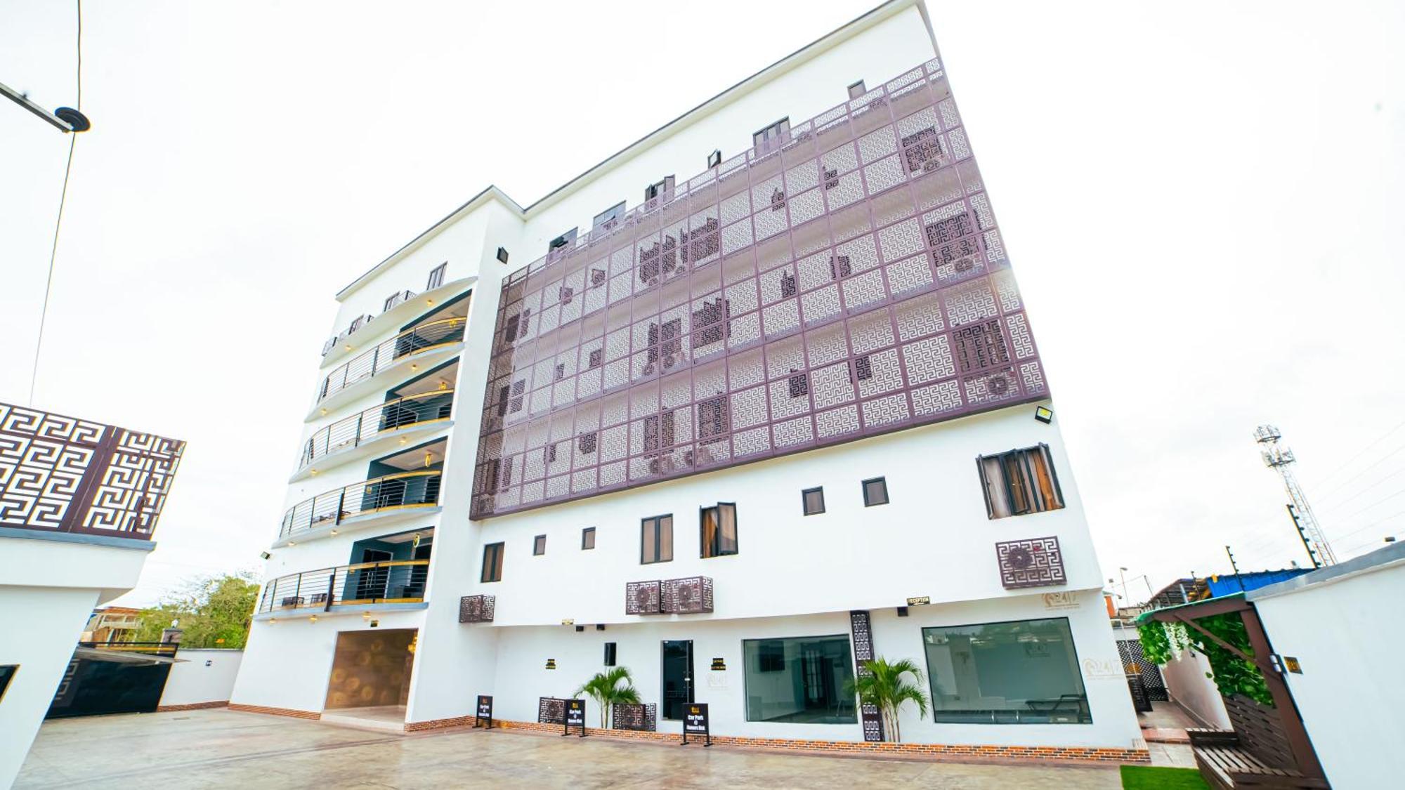 247 Luxury Hotel & Apartment Ajah Lekki Kültér fotó
